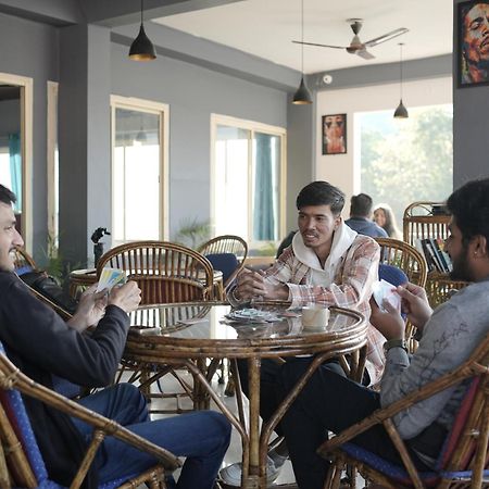 Skyard Rishikesh, Laxman Jhulaホステル エクステリア 写真