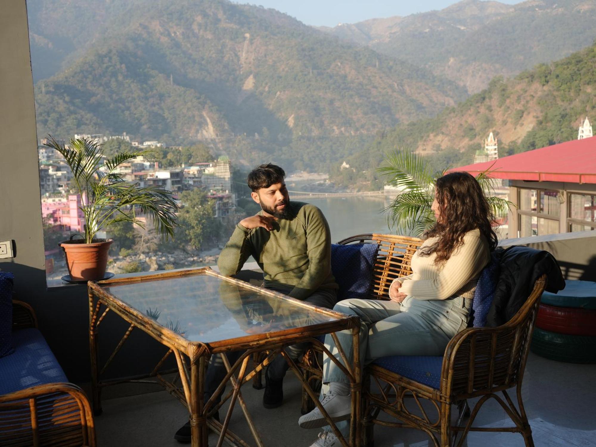 Skyard Rishikesh, Laxman Jhulaホステル エクステリア 写真