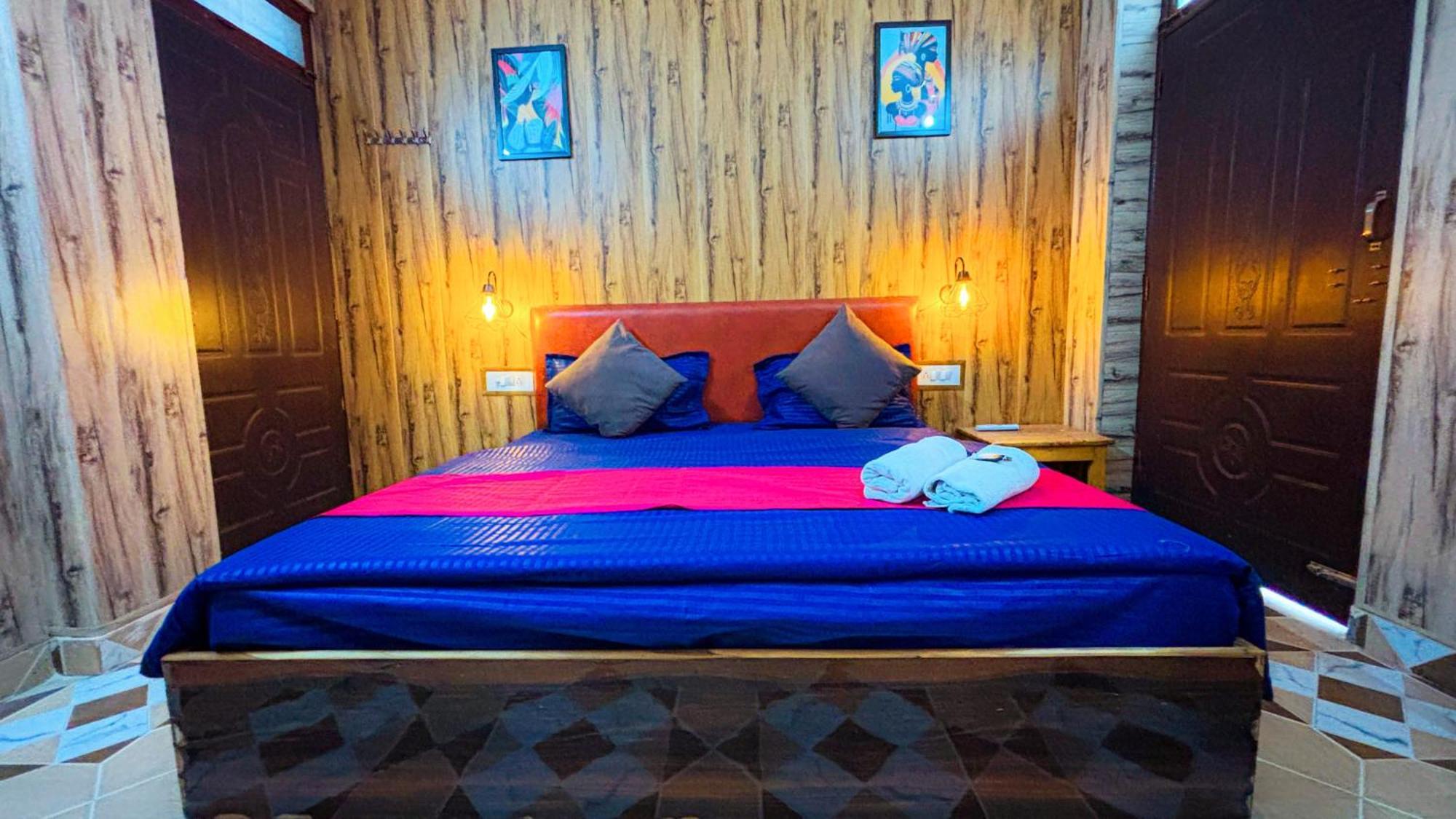 Skyard Rishikesh, Laxman Jhulaホステル エクステリア 写真