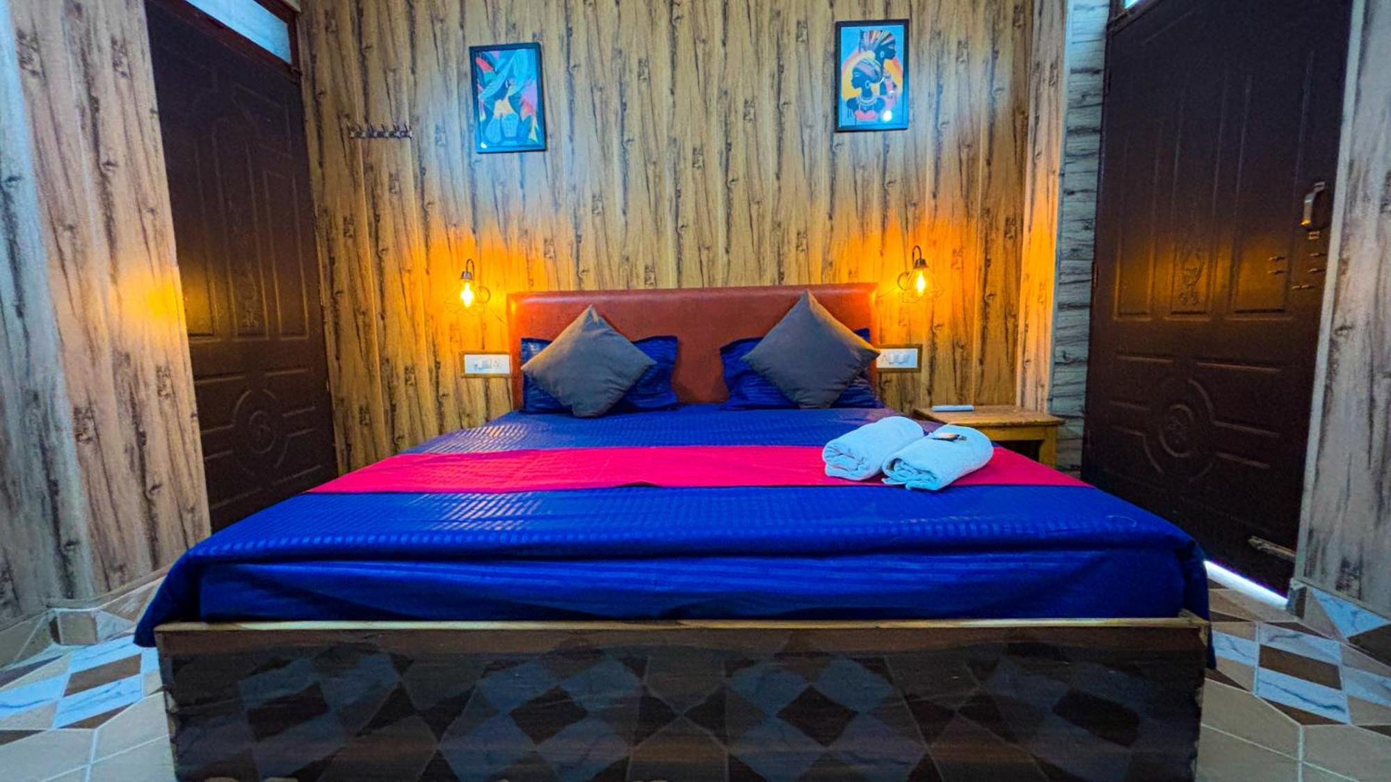 Skyard Rishikesh, Laxman Jhulaホステル エクステリア 写真