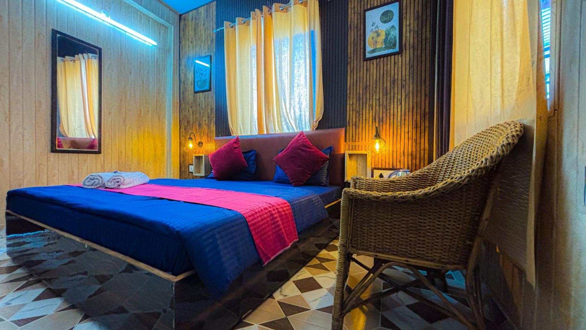 Skyard Rishikesh, Laxman Jhulaホステル エクステリア 写真